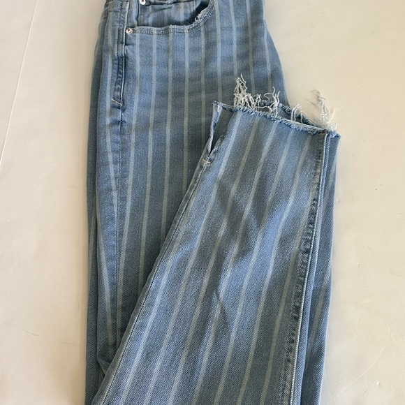 Kensie Denim - Kensie Blue and White Striped Straight Leg Jeans